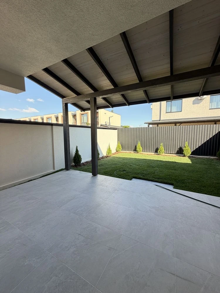 Sale of a new cottage in a gated community