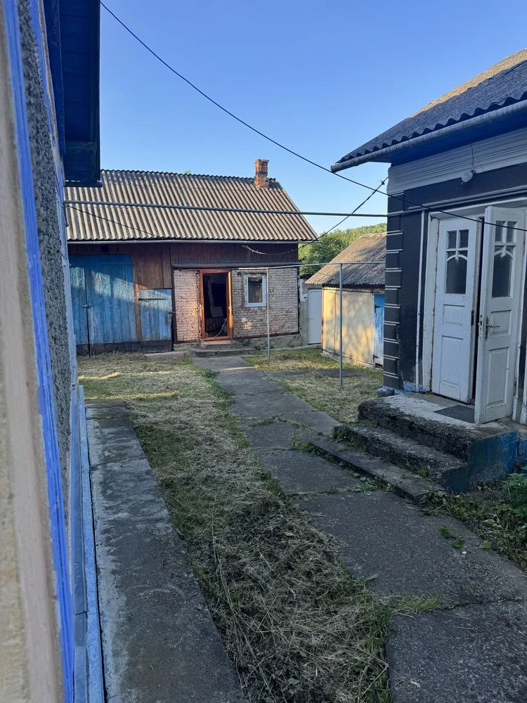 Хата в селі Верхні Станівці.