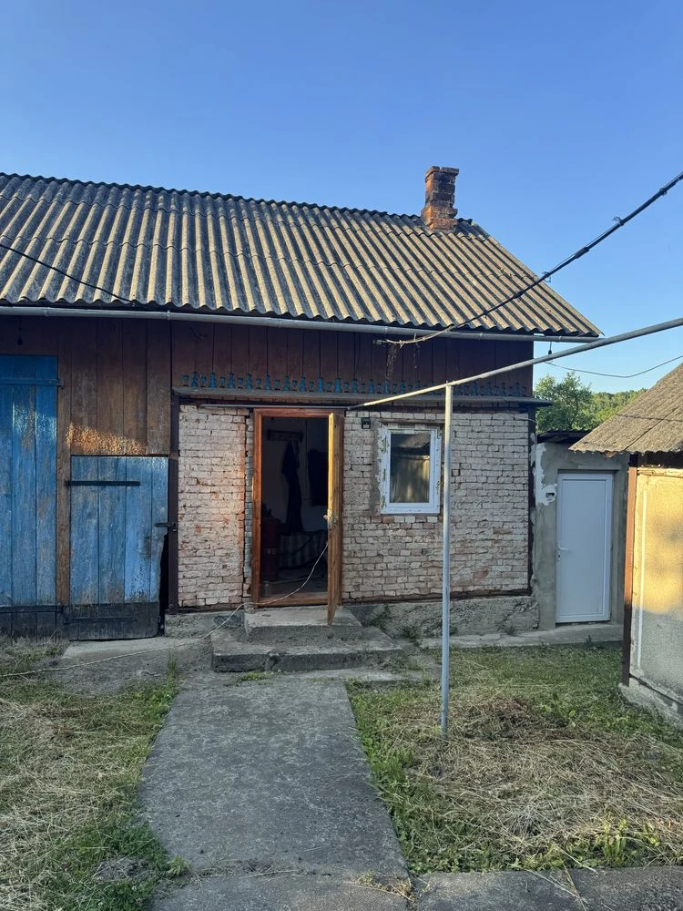 Хата в селі Верхні Станівці.