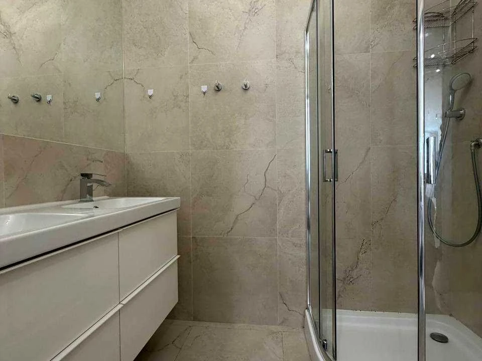 Apartment. Lviv, Kulparkivska St.