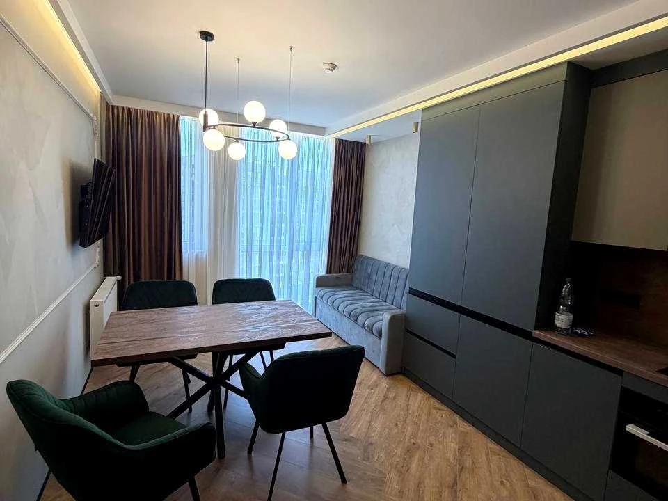 Apartment. Maloholoskovska Street, Lviv