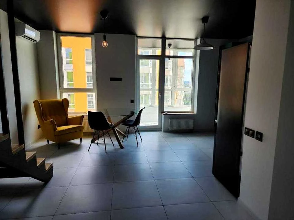 Apartment. Kyiv, Beryestezkyi Prospect