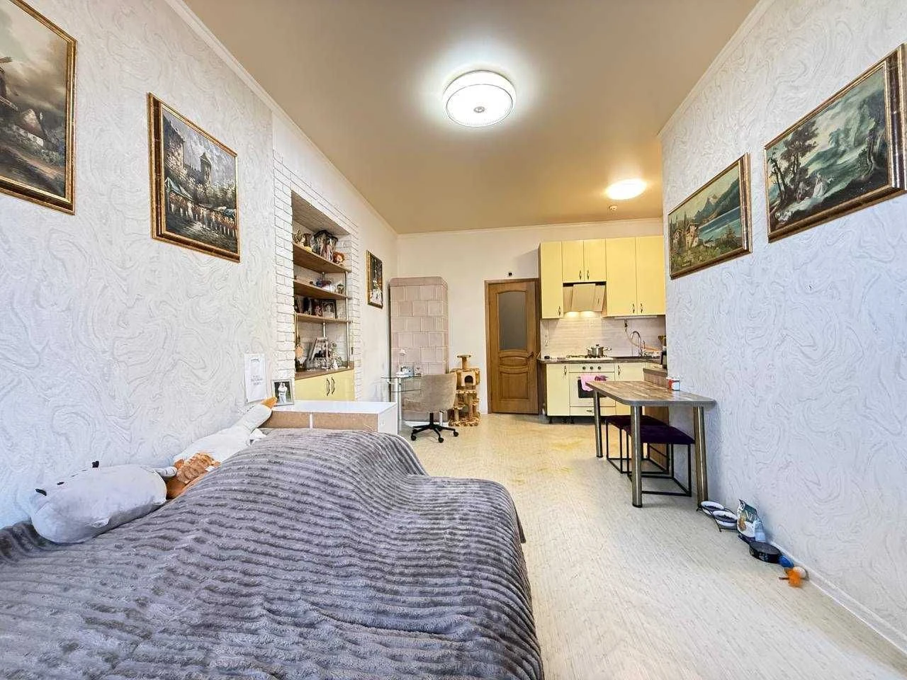 Sale of 1-bedroom apartment on Stefanika Street - Heart of Lviv