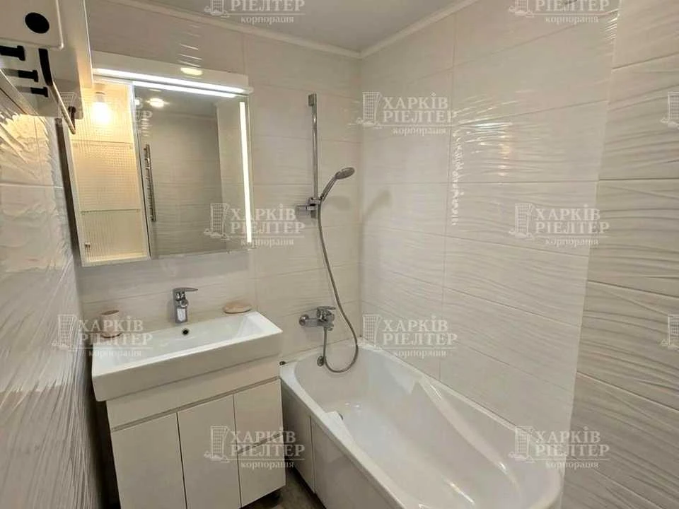 Apartment. Kharkiv, Ludviga Svobody Ave.