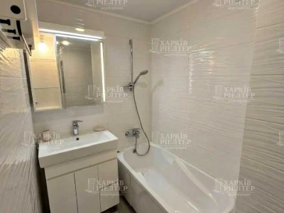 Apartment. Kharkiv, Ludviga Svobody Ave.