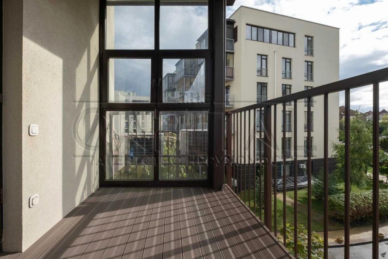 Продаж квартири з новим ремонтом у ЖК «Липинка» + кладова в