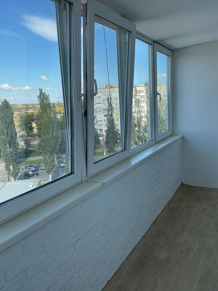 Продаж 3  кімнатнаої квартири площею 82м2 у найкращій локаці