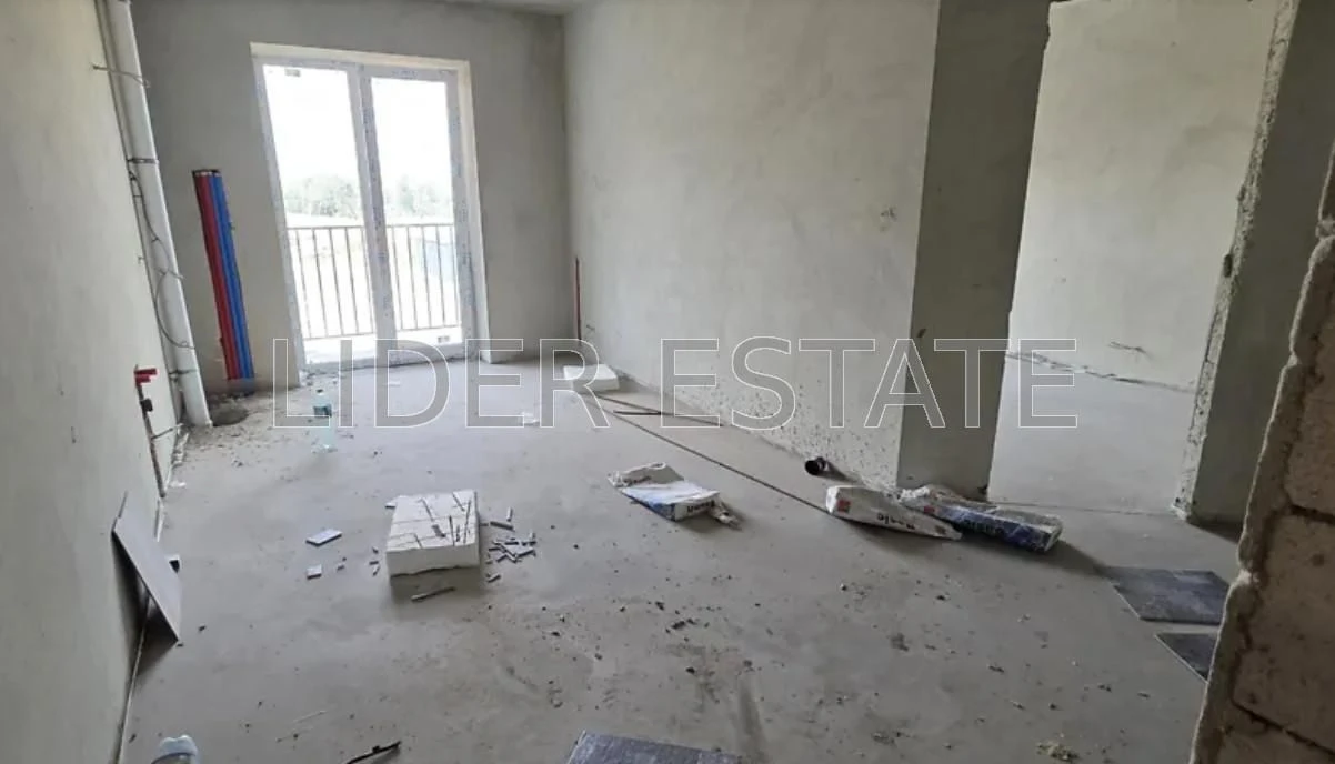 For Sale: 2-Room Apartment, 41 sq m, 1/4, Ozernyi Kraj Residence, Uzhgorod –