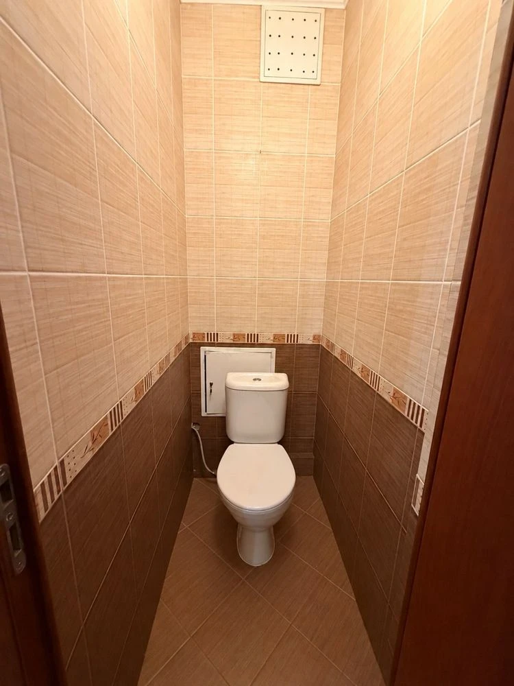 Продаж 3 кімнатної квартири вулиця Митна, м.Ужгород, центр