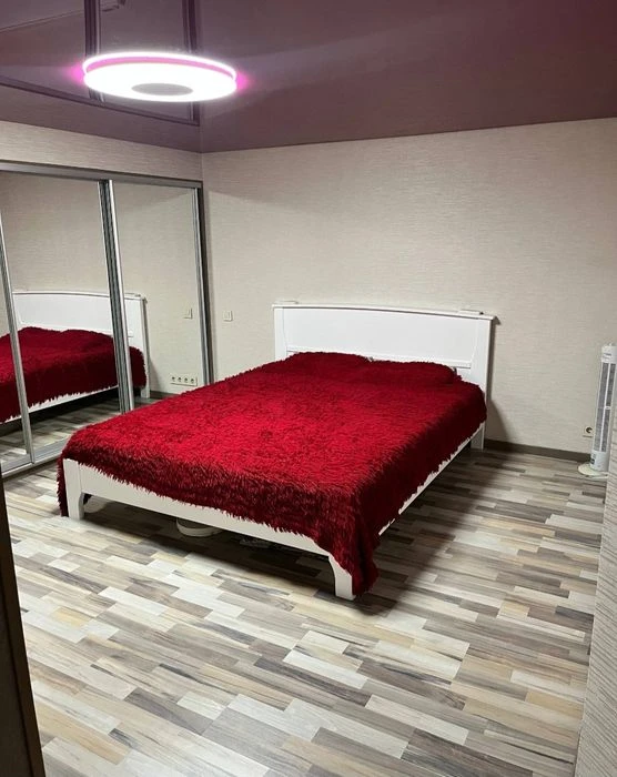 Продам 2х,ком.квартиру.Кедрина