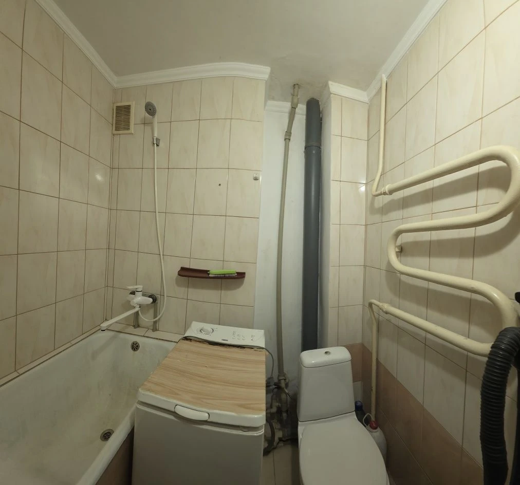 Sale of a one-bedroom apartment on Cosmonauts Street, Kherson Highway