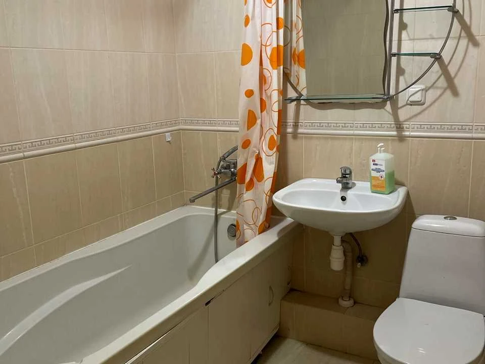 Apartment. Kyiv, Naukova Avenue