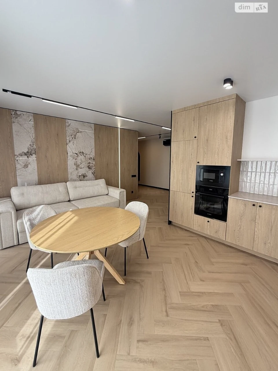 Sale of Apartment Ozerna