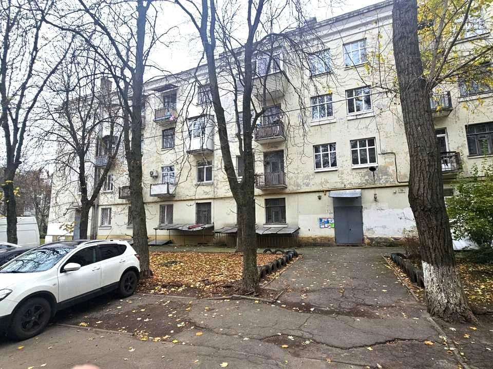 Квартира. Киев, ул. Джона Маккейна