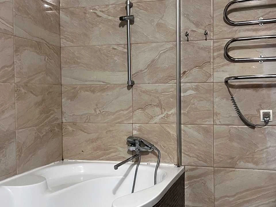 Apartment. Voskresensky Prospect, Kyiv