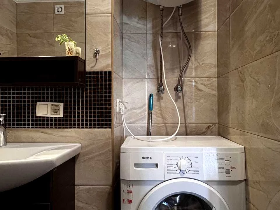 Apartment. Voskresensky Prospect, Kyiv