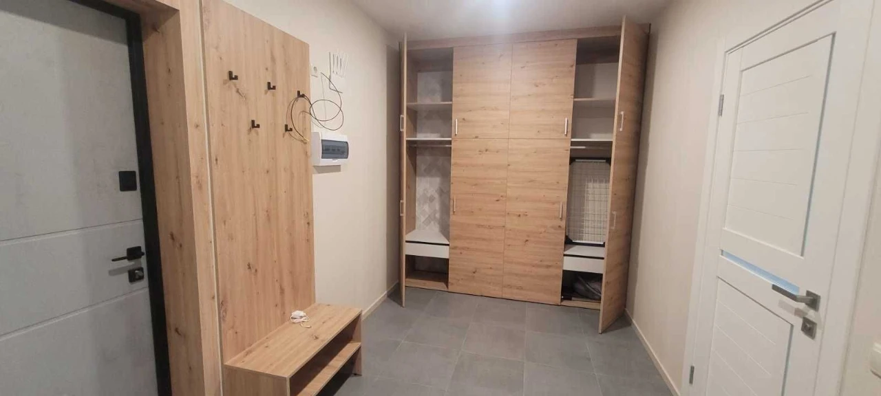 Rent 1k apartment in ЖК Лебединий, вул. Ревуцького 40 б. м. Харьковская