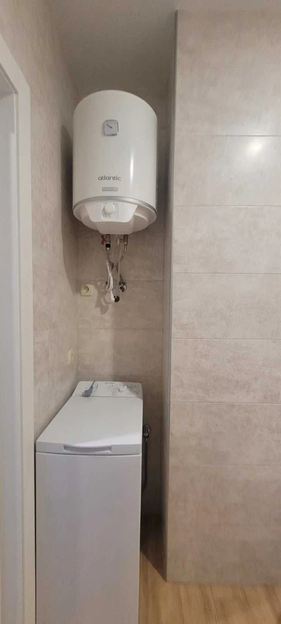 Rent 1k apartment in ЖК Лебединий, вул. Ревуцького 40 б. м. Харьковская