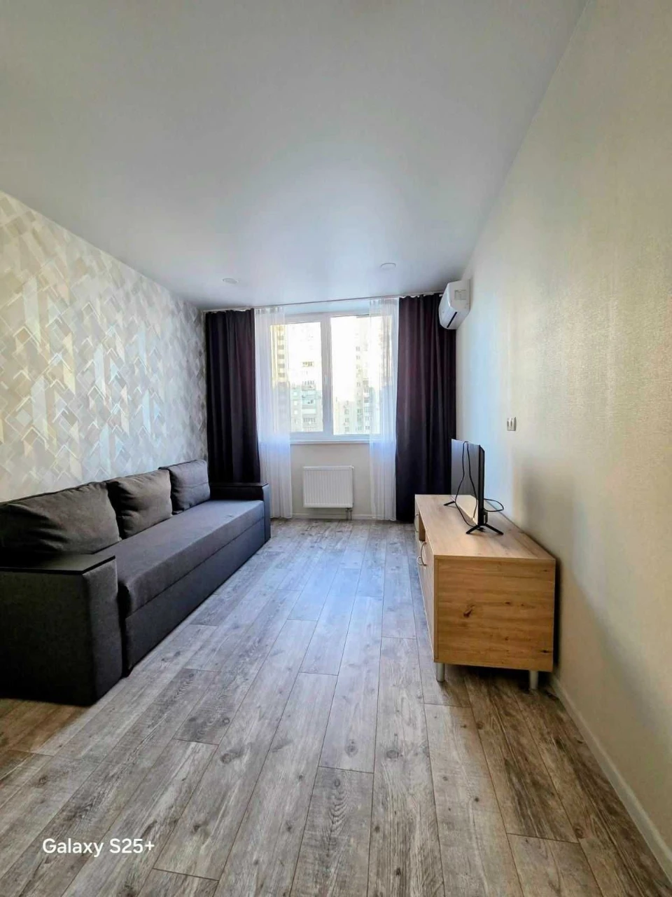 Rent 1k apartment in ЖК Лебединий, вул. Ревуцького 40 б. м. Харьковская
