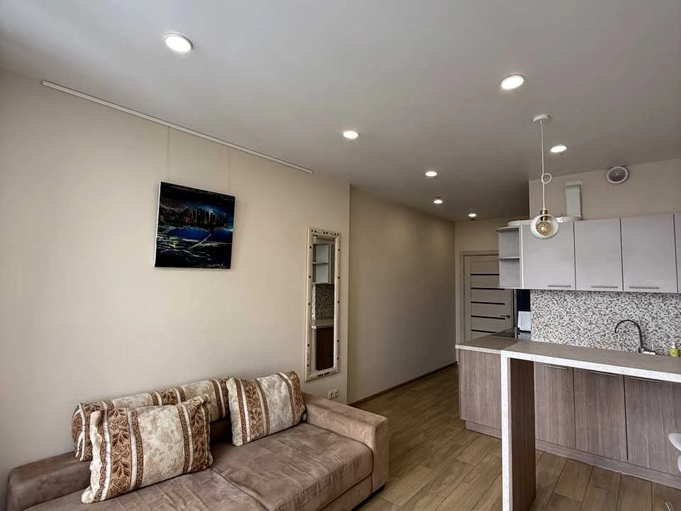 Apartment. Kyiv, Beryesteys'kyi Prospect