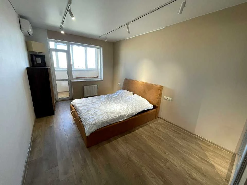 Apartment. Kyiv, Beryesteys'kyi Prospect