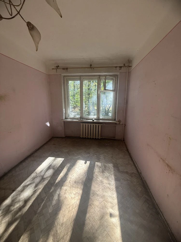 Apartment for sale: Gipsova Street, Konovalec Street, Yukhnovsky Street, Trush Street