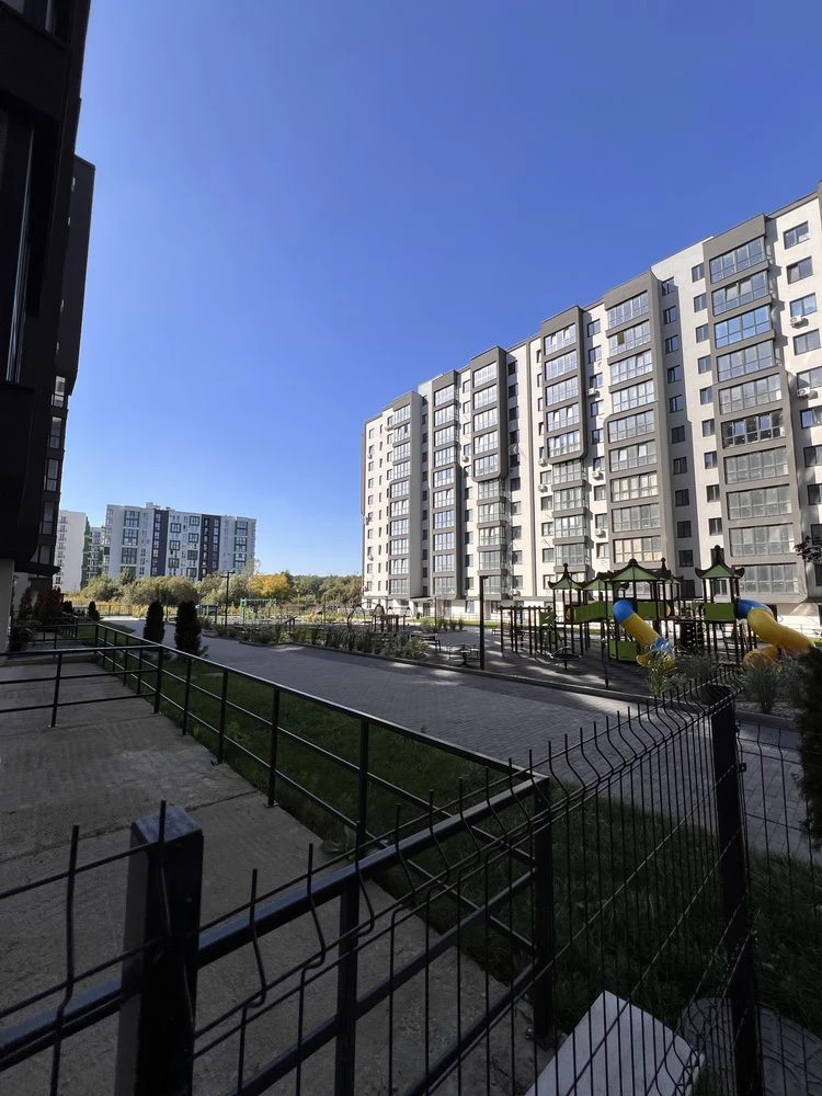 Продажа квартиры 50 м2 с ремонтом и гардеробной!