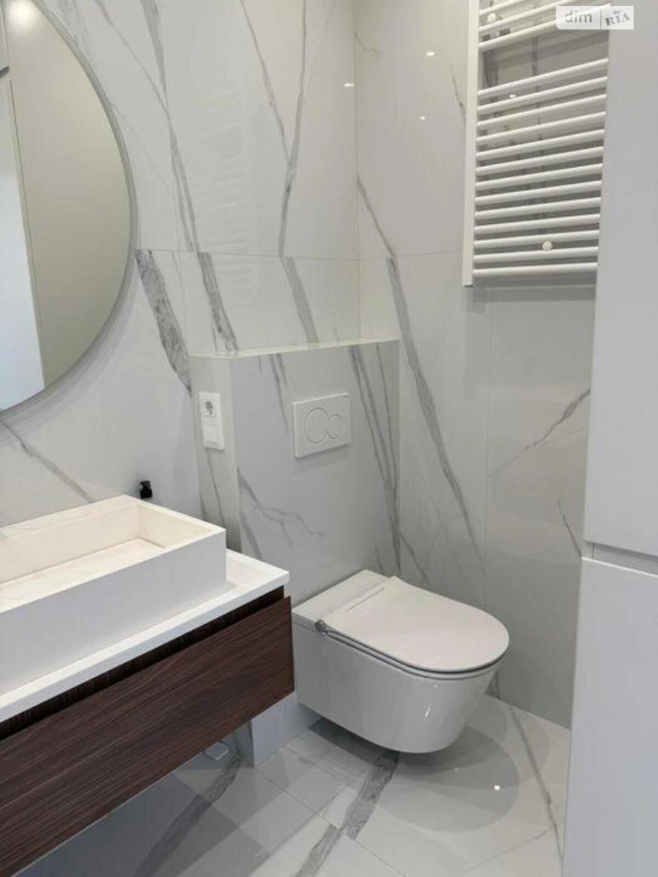 Apartment for Sale: Two-Bedroom Apartment in "Seven" Residence