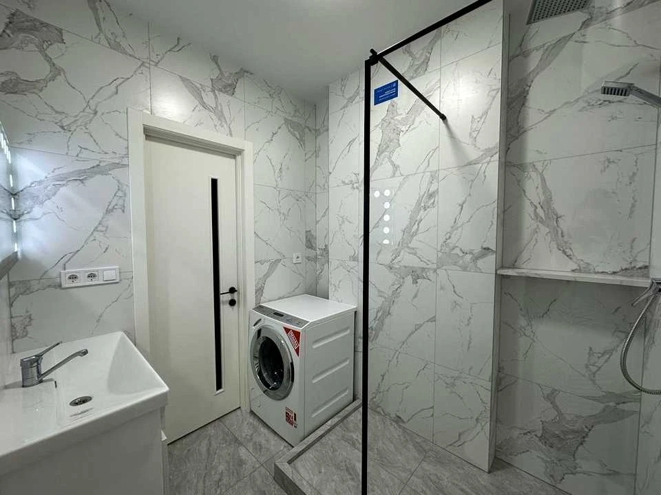 Apartment. Odesa, Pishonivsky Prosv.