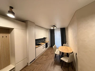 Sale of a new apartment, with good renovation, sublease