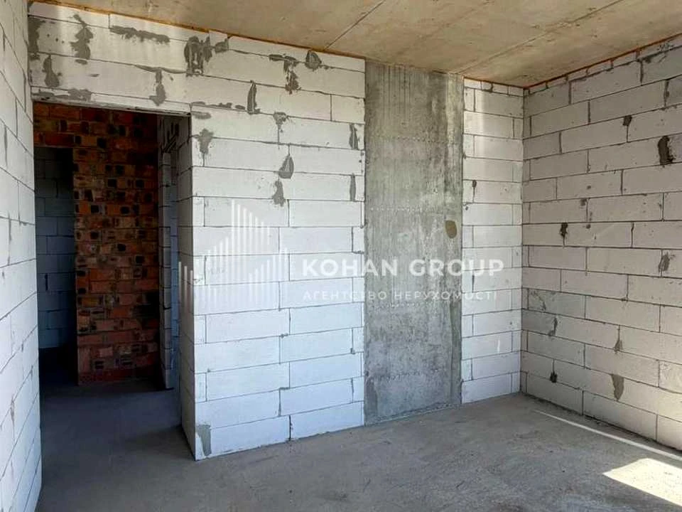 Квартира. Хмельницкий, Байдена Джо