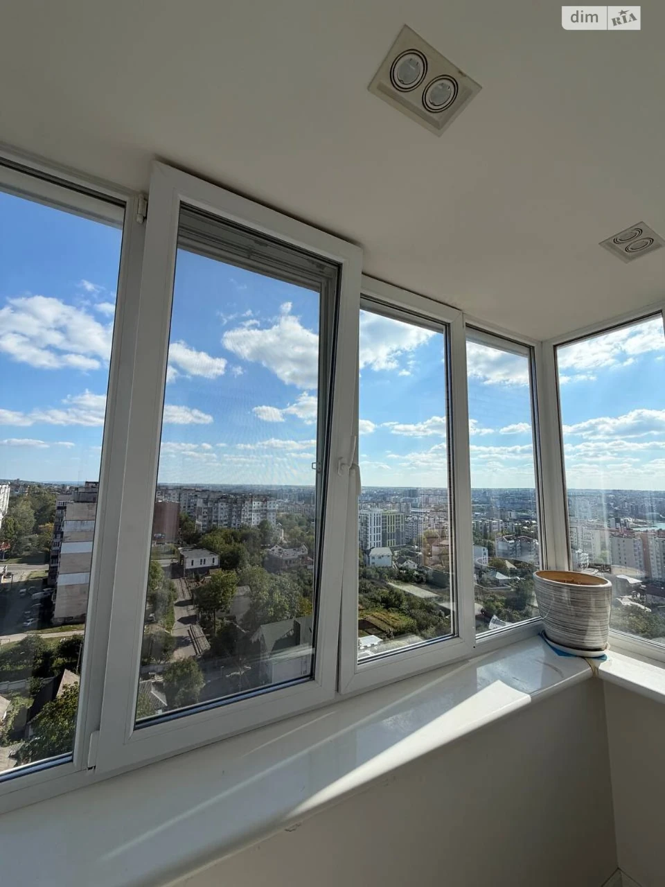 Apartment for Sale in Zarychya
