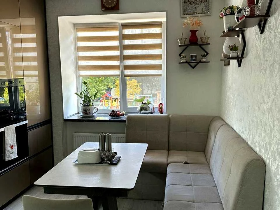 Apartment. Zakhisnykiv Ukrainy Street, Житомир