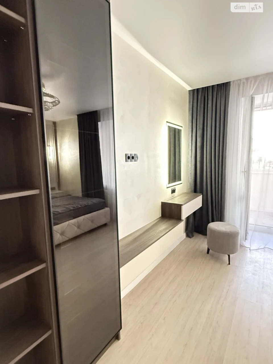 Sale of Apartment in Tarasivsky Street