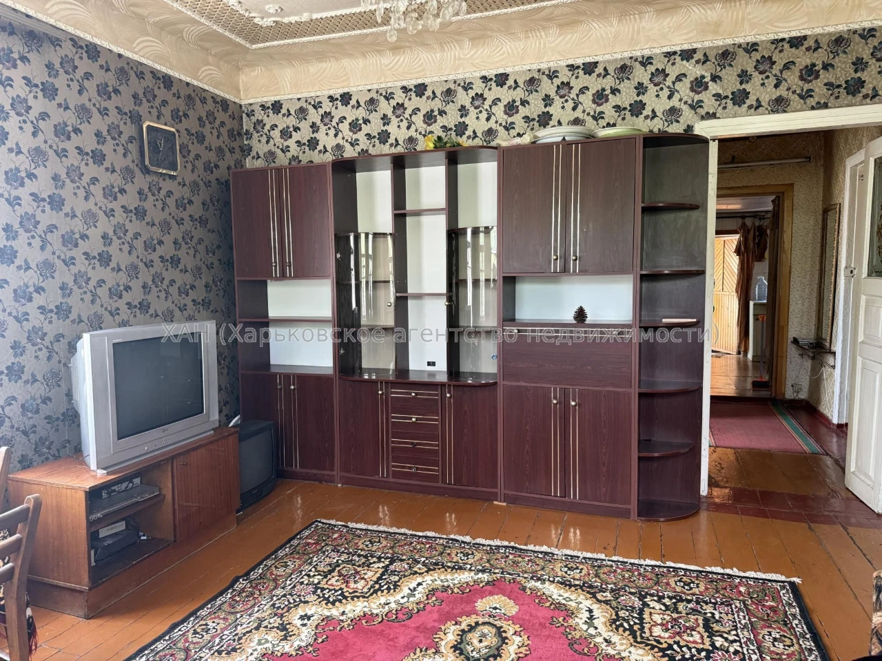 Продаю целый дом на Новозападном поселке Е00