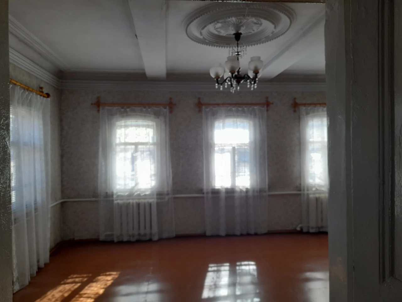 Ваша мрія !!Старовинна садиба  в Центрі  міста з великою діл