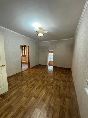 Продается 2-комнатная квартира на улице Василя Стуса