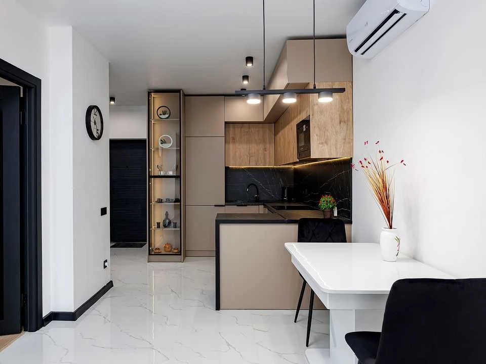 Apartment. Lviv, Kul'parkivska St.