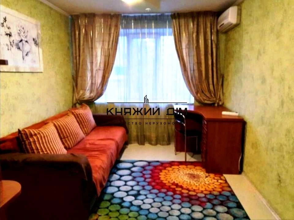 Apartment. Kyiv, Zolotoustyevska st.
