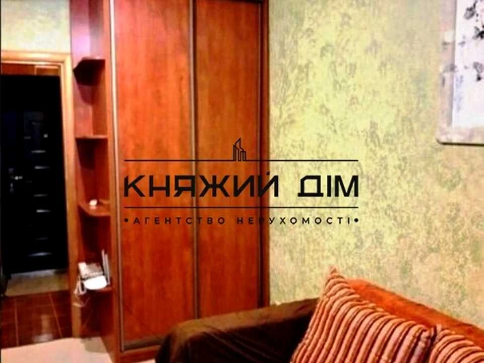 Apartment. Kyiv, Zolotoustyevska st.