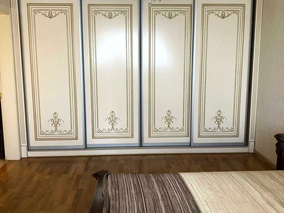Квартира. Киев, улица Михаила Гришка