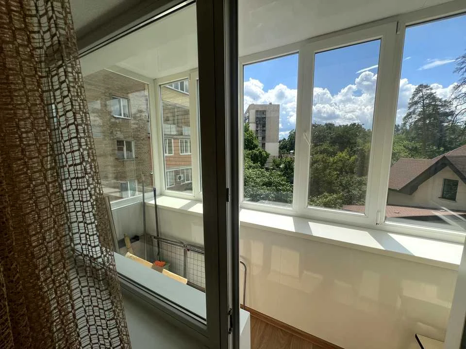 Квартира. Киев, улица Михаила Котельникова