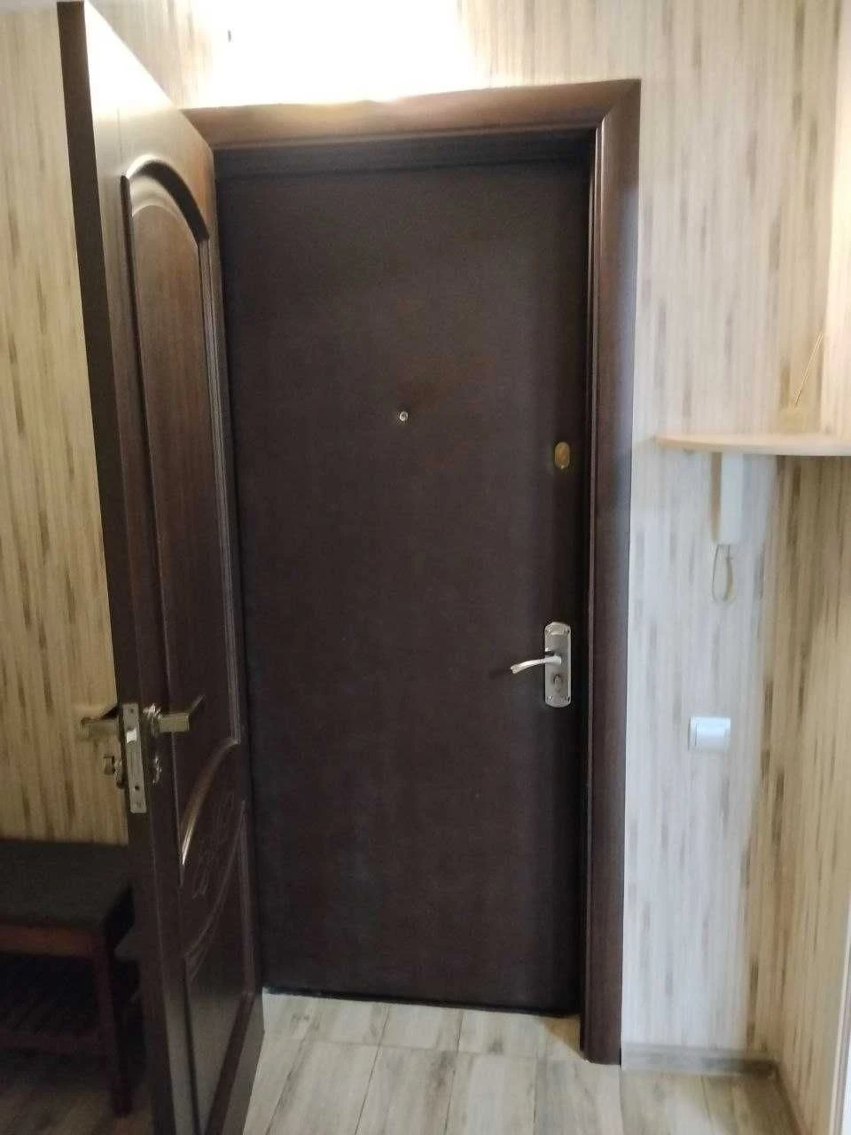 1-room apartment for sale, Vydradni Prospect 38 B, not a guest house