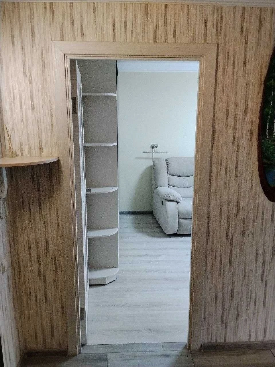 1-room apartment for sale, Vydradni Prospect 38 B, not a guest house