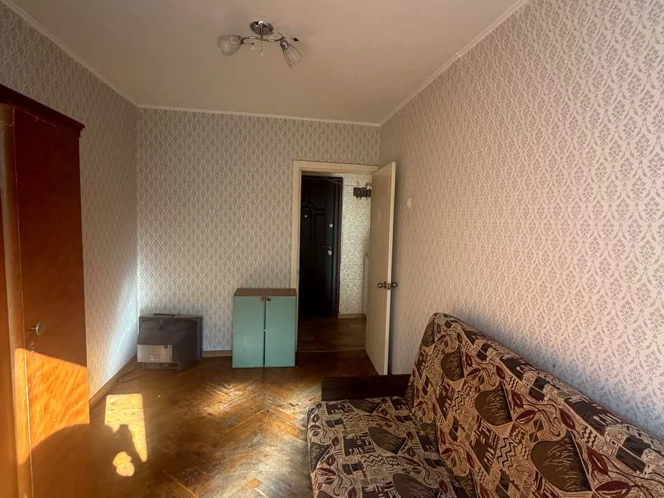 Квартира. Киев, Тулузский проспект.