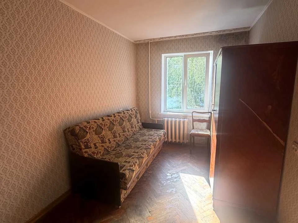 Квартира. Киев, Тулузский проспект.