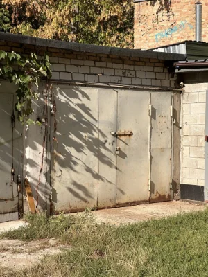 Продаж капітального гаража 23м Пров. Артилерійський 11-13 Св