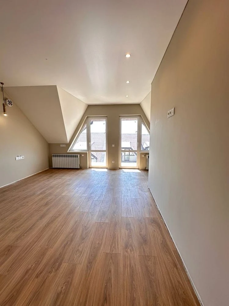 Продажа коттеджа 100 м² с ремонтом, террасой и участком 1,5 сотки