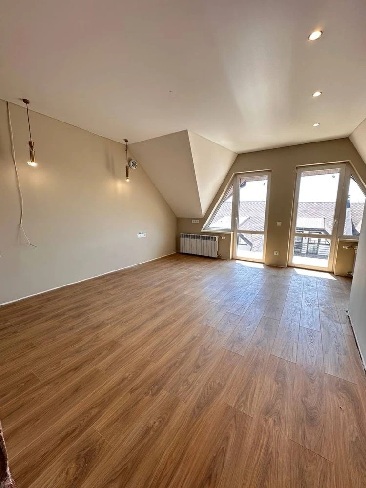 Продажа коттеджа 100 м² с ремонтом, террасой и участком 1,5 сотки
