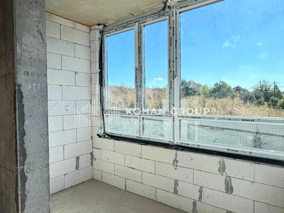 Apartment. Joe Biden, Kamelnytsky